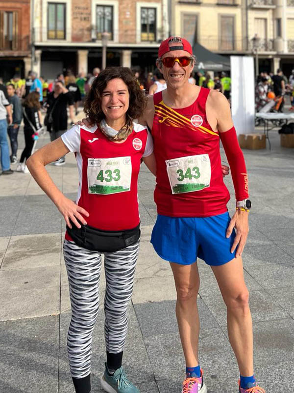 Teresa y David en el medio maratón de Alcalá de Henares